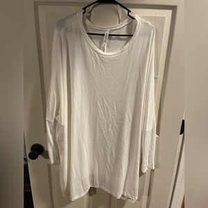 Zenana Outfitters Classic White Top